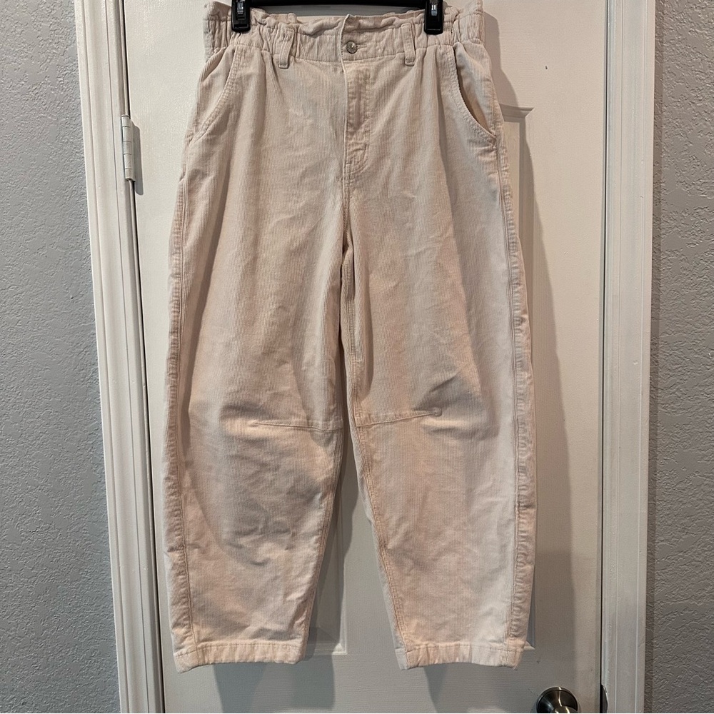 American Eagle Corduroy Paper Bag Barrel Pant Ivory Size 10 Super High-Waisted - Picture 2 of 9